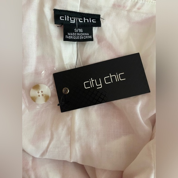 City Chic Island Bloom White Red Tropical Floral Wiggle Dress SKU0428 - Picture 7 of 9